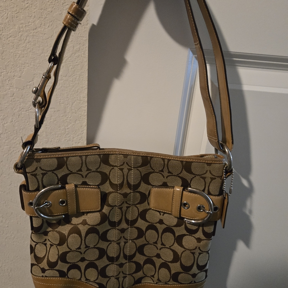 Coach Signature #3574 SoHo Duffle Shoulder Bag.